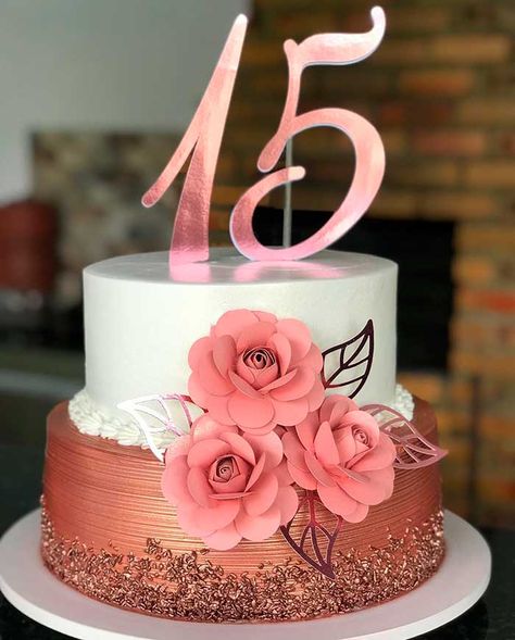 Birthday Cake Roses, 15th Birthday Cakes, Rose Gold Cake, Cake With Flowers, Elegant Birthday Cakes, 16 Birthday Cake, 18th Birthday Cake, Birthday Cakes For Women, Beautiful Birthday Cakes