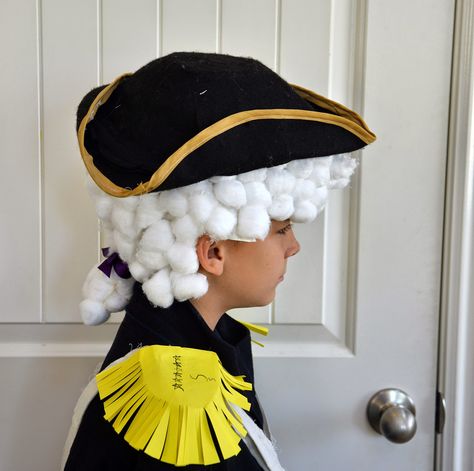 George Washington, and making powdered wigs George Washington Carver Activities, George Washington Wig, George Washington Activities, George Washington Craft, George Washington Costume, George Washington Pictures, Colonial Wigs, George Washington Funny, Diy Hat