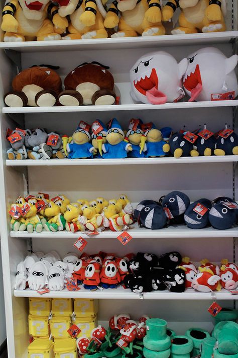 Nintendo World First Floor Merch Nintendo Merch, Mario Collection, Mario Merch, Mario Plushies Aesthetic, Super Mario Plushies, Mario Mushroom Plush, Super Mario Merch, Minion Toy, Mario Bros Cake