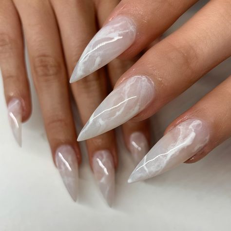 Milky White Nails With Marble Design, White Marble Almond Nails, Cool White Nails, Almond Nails Designs White, Chrome Marble Nails, White Marble Nail Designs, Marble Chrome Nails, Almond Nails Marble, Acrylic Nail Designs Stiletto