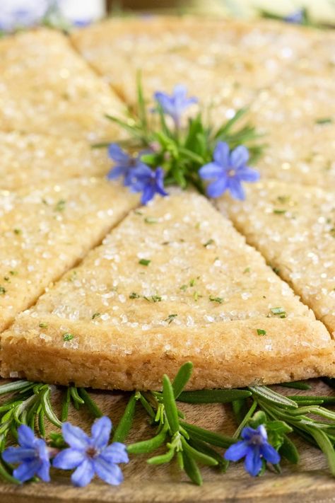 This crisp, buttery, one-bowl no-mixer, Ridiculously Easy Rosemary Shortbread is one of those unforgettable recipes you'll be begged to make again and again. #rosemaryshortbread, #easyshortbread, #newyorktimesshortbread Rosemary Shortbread, Shortbread Recipes, Shortbread Cookies, Again And Again, Cookie Monster, Scones, Rosemary, Cookies Et Biscuits, Delicious Desserts