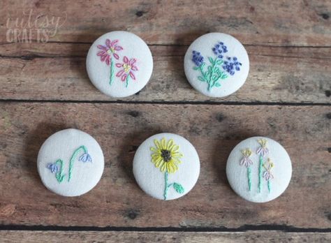 DIY Magnets with Embroidery Diy Magnets, Flower Magnets, Floral Embroidery Patterns, Embroidery Transfers, Embroidery Patterns Vintage, Embroidery Patterns Free, Hand Embroidery Stitches, Hand Embroidery Design, Vintage Embroidery