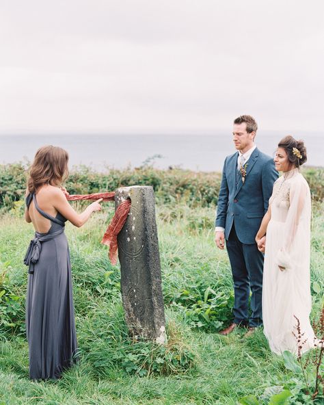 On the Aran Islands of Ireland, the Celtic sundial ceremony remains, to this day, an integral part of a wedding. The couple is invited to touch fingers through the sundial's hole—this serves as both a symbol and confirmation of their union. #weddingrituals #weddingtraditions #weddingideas #weddingceremony | Martha Stewart Weddings - 25 Creative Wedding Rituals That Symbolize Unity Unity Ceremony Ideas, Jewish Wedding Ceremony, Unity Ceremony, Wedding Unity, Sand Ceremony, Wedding Rituals, Ceremony Ideas, Traditional Indian Wedding, Jewish Wedding