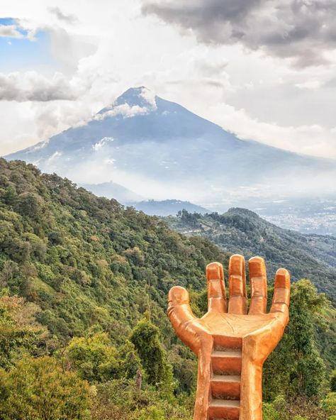 Instagrammers of the World Unite in Altamira, Antigua Guatemala – AntiguaDailyPhoto.Com Antigua Guatemala Aesthetic, Guatemala Architecture, Antigua Aesthetic, Guatemala Landscape, Guatemala Nature, Guatemala Culture, Guatemala Aesthetic, Guatemala Photography, Guatemala Trip