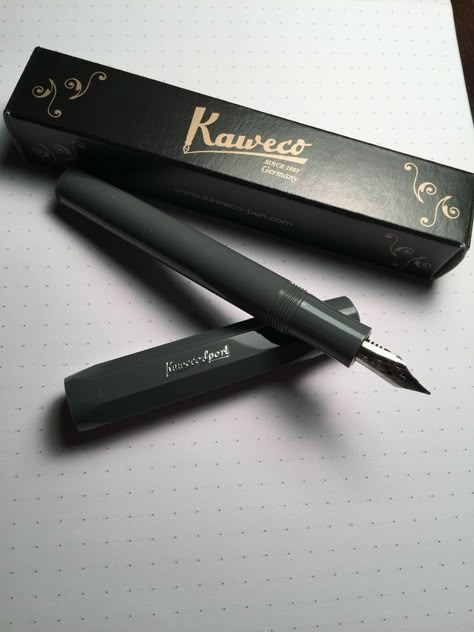 Kaweco Sport, Kaweco Fountain Pen, Grey Paper, Vintage Pens, Kawaii School Supplies, Unique Pens, Fine Writing Instruments, Study Stationery, Cool School Supplies