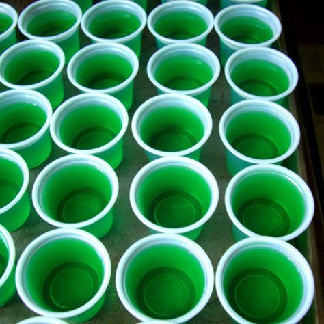 Best Jello Shots, Jello Shots Recipe, Jello Pudding Shots, Easy Mixed Drinks, Whipped Cream Vodka, Jell O Shots, Pudding Shots, Jello Shot Recipes, Jello Shot