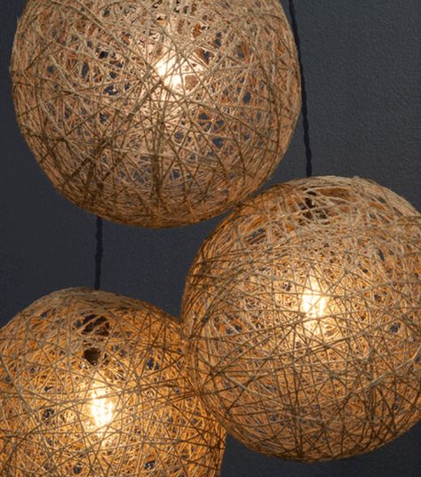 Diy Twine Orbs, Diy Twine Lanterns, Diy Lantern Lights, Yarn Lanterns, Twine Lanterns, Nye 2025, Rope Lantern, Scrabble Frames, String Lanterns