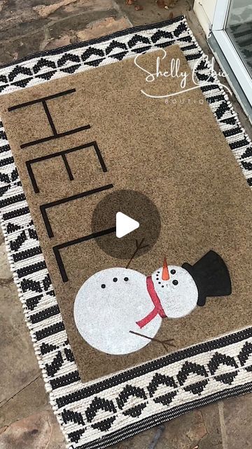 Michelle McRae on Instagram: "Doormat Makeover DETAILS👇🏼  Did you know you can paint your doormat? I was going to replace mine with something festive and then I decided to DIY it and I’m so glad I did.   I used paint markers, a little white paint and then gave it a quick spray with a can of outdoor urethane.   📌 Comment DOORMAT for steps and supplies (earns commissions).   🚨 Tag a friend who loves DIY home decor projects as much as we do." Diy Christmas Floor Mat, Diy Doormat, Diy Christmas Door, Door Mat Diy, Winter Door, Christmas Doormat, Pizza Pan, Painted Rug, Craft Night