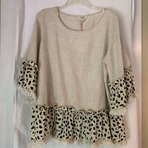 Umgee Women's Oatmeal/Cream Linen Blend Top Animal Print Ruffle & Fraying On Hems Pair This With Shorts & Sandals For A Perfect Summer Outfit! New With Tag!! Pit To Pit = 23" Length = 26" Size - M Thrift Flip Clothes Ideas, Thrift Flip Clothes, Umgee Clothing, Shirt Makeover, Mens Shirt Refashion, Cycling T Shirts, Shabby Chic Clothes, Fall Outerwear, Oatmeal Cream