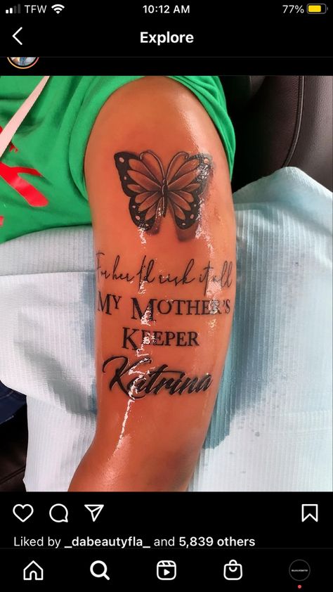 Cute Shoulder Tattoos, Small Feminine Tattoos, Bestie Tattoos, Father Tattoos, Girl Arm Tattoos, Neck Tattoos Women, Tattoos For Women Half Sleeve, Black Girls With Tattoos, Mother Tattoos