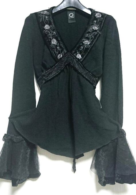 Whimsigoth Thrift, Whimsigoth Tops, Whimsygoth Clothes, Whimsigothic Clothes, Whimsigoth Shirt, Whimsigoth Clothes, Whimsigoth Fashion, Summer Punk, Goth Hippie