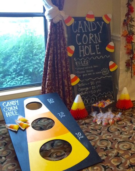 Corn Hole Trunk Or Treat, Fall Diy Games, School Event Food Ideas, Fall Festival Elementary School, Diy Fall Games, Candy Corn Trunk Or Treat, Candy Corn Hole Game, Halloween Corn Hole, Fall Yard Games