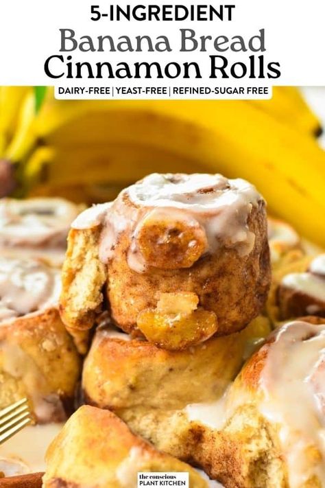 These Banana Bread Cinnamon Rolls are easy, healthy, 5-ingredient cinnamon rolls made with lots of ripe bananas and no yeast. Banana Cinnamon Rolls, Banana Bread Cinnamon Rolls, Banana Bread Cinnamon, Quick Banana Bread, Bread Cinnamon Rolls, Healthy Banana Recipes, Bread Cinnamon, Cinnamon Roll Icing, Fluffy Cinnamon Rolls