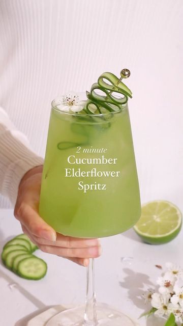 Mocktail Recipes | Natalie Battaglia on Instagram: "Cucumber Elderflower Spritz Mocktail 🥒 I adore a cucumber/elderflower combo - the crisp fresh taste of cucumber combined with the sweet floral of elderflower is always a winner. ✨Don’t forget to save this recipe✨ This recipe can also be made as a punch in a pitcher ✨🥒 Ingredients ▫️2oz cucumber juice, store bought or homemade* ▫️1/2-1oz elderflower cordial or syrup ▫️1oz lime juice ▫️1/2 cup dry sparkling wine or soda Add all ingredients to a wine glass and stir gently. Garnish with an optional cucumber ribbon and edible flower. *To make the cucumber juice: blend 2 inches cucumber and 2 tablespoons water in a small blender and strain. Cheers and enjoy! #boozefree #nationalsoberday #mocktails #nonalcoholicdrinks #alcoholfree #al Cucumber Cocktail Garnish, Cucumber Elderflower Spritz, Mocktail By The Pitcher, Cucumber Elderflower Cocktail, Herb Infused Mocktails, Cucumber Mint Mocktail, Elderflower Mocktail Recipe, Flower Mocktails, Cucumber Mocktail Recipe