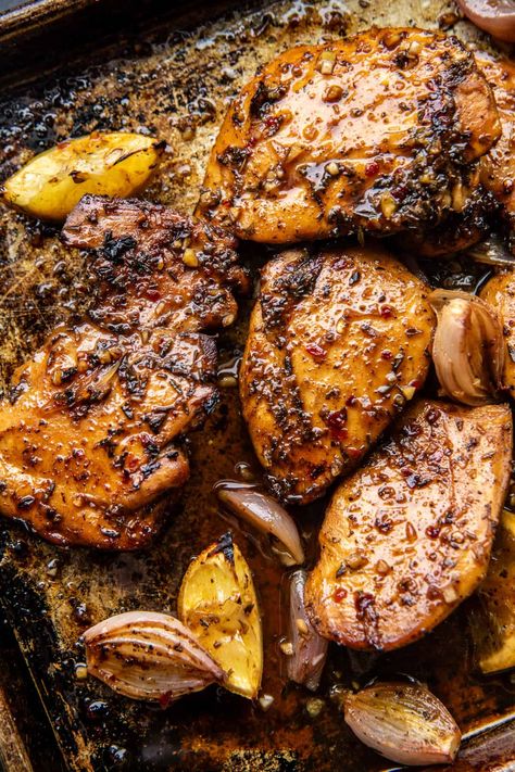 Baked Honey Balsamic Chicken | halfbakedharvest.com Chicken Balsamic, Balsamic Chicken Thighs, Honey Balsamic Chicken, Balsamic Chicken Recipes, Chicken And Asparagus, Half Baked Harvest Recipes, Indian Butter Chicken, Honey Balsamic, Harvest Recipes