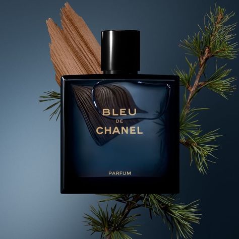 BLEU DE CHANEL Parfum. A woody, aromatic and powerful fragrance that opens with freshness and lingers with an accord heightened by notes of by New Caledonian sandalwood. . . . . #chanel #bleudechanel #chanelparfum #chanelperfume #chanelfragrance #perfume #fragrance #scent #beauty #chanelbeauty Chanel Bleu, Lancome Perfume, Perfume Genius, Chanel Fragrance, Fragrance Photography, Perfume Photography, Perfume Ad, Chanel Perfume, Chanel Beauty