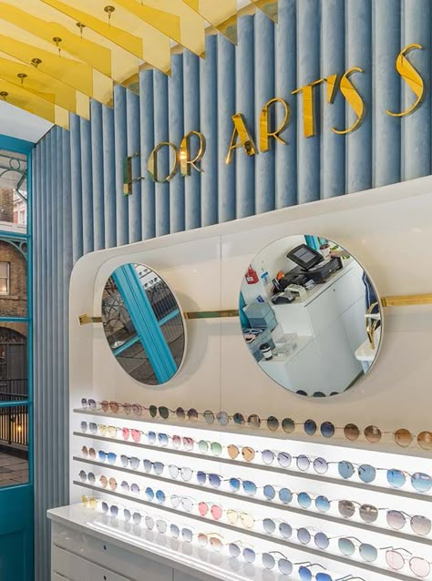 Optician Store Design, Eyewear Store Design Optical Shop, Glasses Shop Design, Opticians Store Design, Optical Store Design, Spiral Design Art, Eyewear Shop Design, Eyewear Retail, Store Display Design