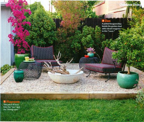 good idea for patio amongst LOTS of grass...use of rock don't have to level ground to lay stone. Small Outdoor Seating, Backyard Sitting Areas, Moderne Have, Pea Gravel Patio, Backyard Seating Area, Raised Patio, House Planning, Gravel Patio, Outdoor Seating Area