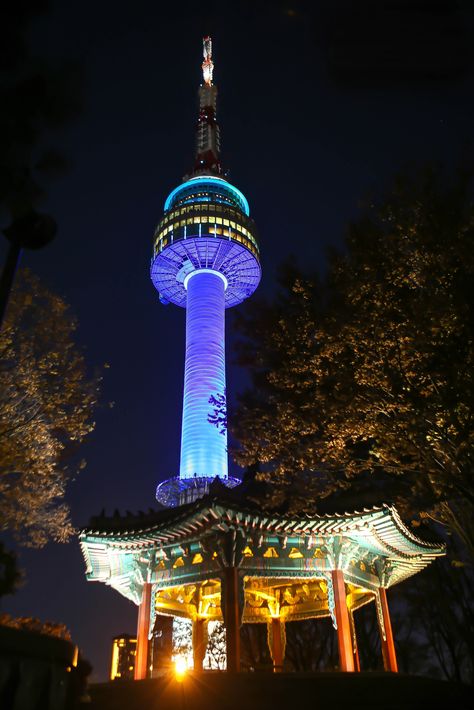 Seoul Tower at night, Seoul, South Korea Korea Photography, Seoul Night, Seoul Tower, Namsan Tower, South Korea Photography, Grad Trip, Party 2023, Mini Vlog, Korea Travel