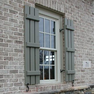 Build Bar, Shutter Ideas, Remodeled Homes, Outdoor Shutters, Window Shutters Exterior, Rustic Shutters, Architecture Art Nouveau, Green Shutters, Shutter Designs