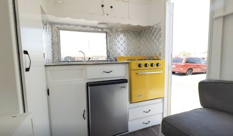 1961 Shasta Compact for Sale | Vintage Trailer White Kitchen With Color, Shasta Camper Remodel, Glamper Interior, Kitchen With Color, Vintage Trailer Decor, Shasta Compact, Vintage Trailer Interior, Shasta Trailer, Vintage Camper Interior