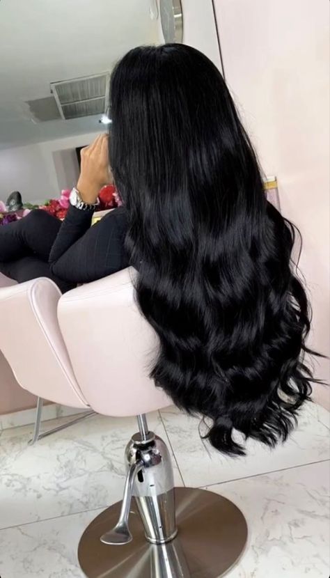 Black Volume Hair, Long Dark Black Hair, Long Black Hair Latina, Volume Black Hair, Long Layed Hair, Black Hair Curled, Dark Black Brown Hair, Curled Black Hair, Long Black Hair Aesthetic