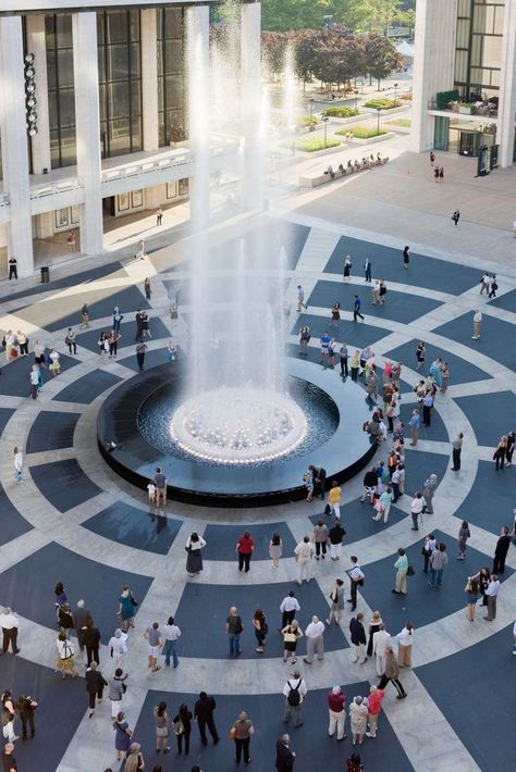 Gallery of Lincoln Center’s Josie Robertson Plaza Goes Green for the Summer - 2 Waterscape Design, Fountain Plaza, Landscape Plaza, Contemporary Water Feature, Landscaping With Fountains, Water Wall Fountain, Hotel Landscape, Fountain City, Plaza Design