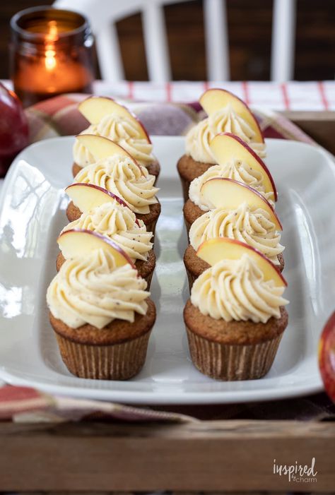 Delicious Applesauce Cupcakes Recipe #applesauce #cupcakes #dessert #recipe #brownbutter #creamcheesefrosting #frosting #fall #fallbaking Applesauce Cupcakes, Brown Butter Cream Cheese Frosting, Brown Butter Cream Cheese, Savory Apple Recipes, Spiced Applesauce, Best Apple Recipes, Butter Cream Cheese Frosting, Fall Baking Recipes, Apple Dessert Recipes