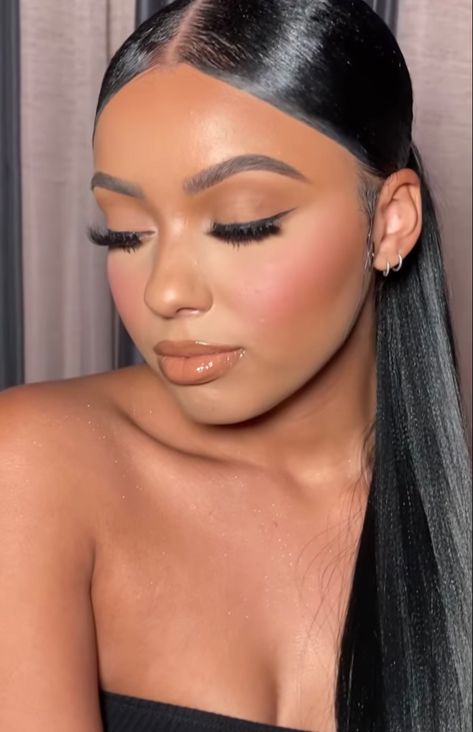 Soft Matte Eye Makeup, Natural Quinceanera Makeup, Quinceanera Makeup, Bold Eyeshadow, Birthday Makeup Looks, 20 Makeup, Brown Girls Makeup, Mekap Mata, Natural Glam Makeup