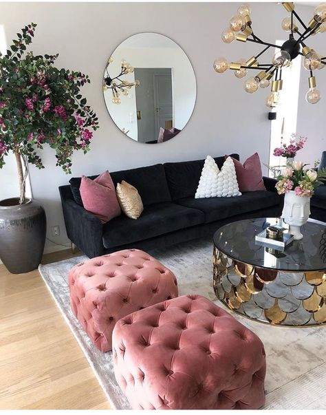 Black Couches, Pink Living Room, Living Room Decor Cozy, Decor Home Living Room, Living Room Decor Apartment, Living Room Inspo, A Living Room, Apartment Living Room, Cozy Living Rooms