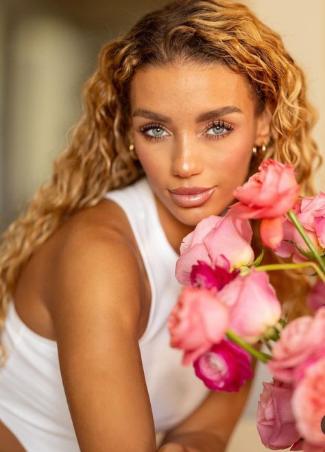 Jena Frumes Jena Frumes, June 19, Jena, Instagram Update, The Door, Doors, Makeup, On Instagram, Instagram