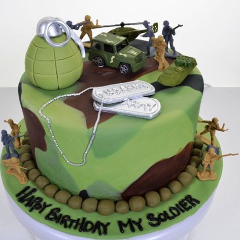 1807 - Soldier's Birthday | Pastry Palace Las Vegas Cakes | Camo Birthday Cakes, Birthday Pastry, Army Birthday Cakes, Las Vegas Cake, Camo Birthday Party, Vegas Cake, Birthday Cake Images, Army Cake, Army Birthday Parties