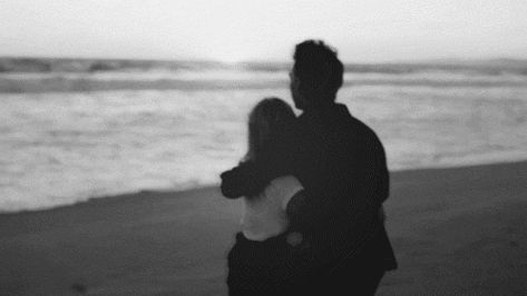 Tumblr: Image Gif Couple, Relationship Red Flags, Powerful Love Spells, Hugging Couple, Aesthetic Gifs, Nora Roberts, Unhealthy Relationships, Relationships Goals, Happy Relationships