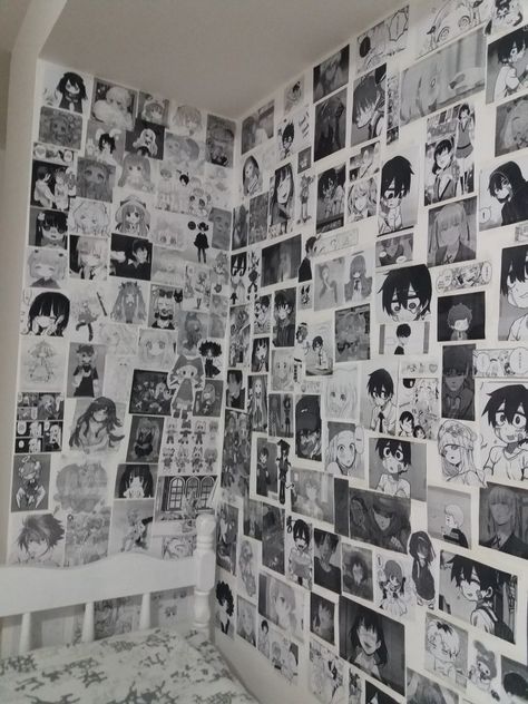 Anime Wall Bedroom Aesthetic, Manga Panel Wall Bedroom, Manga Panels Aesthetic Room, Manga Wall Room Decor, Manga Wall Room, Anime Bedrooms, Goth Room Ideas, Anime Bedroom Ideas, Wall Room Decor