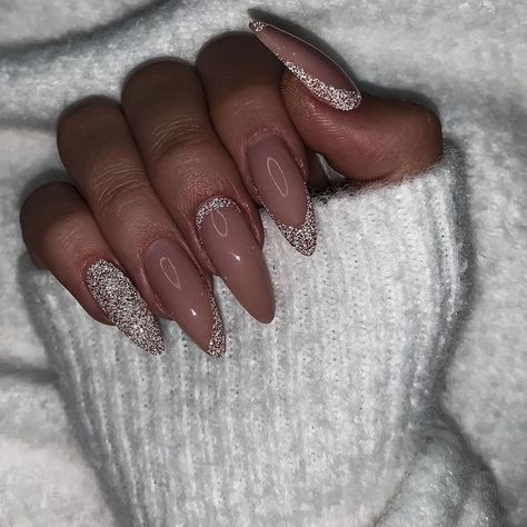 Glitter French Nails, Bridal Nail Art, Almond Shape Nails, Wedding Nails Design, Sparkle Nails, New Year's Nails, Bridal Nails, Minimalist Nails, Bling Nails