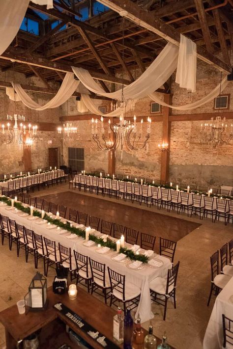 Industrial Elegant Wedding, Rustic Industrial Wedding Decor, Non Traditional Wedding Reception, Indoor Rustic Wedding, Romantic Industrial Wedding, Event Nails, Dresses Event, Elegant Barn Wedding, Romantic Industrial