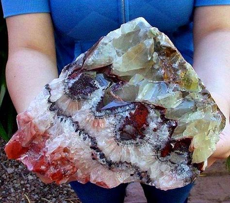 Pink Labradorite, Durango Mexico, Minerals Crystals Rocks, Tri Colour, Geology Rocks, Rock Minerals, Pretty Rocks, Crystal Healing Stones, Beautiful Rocks