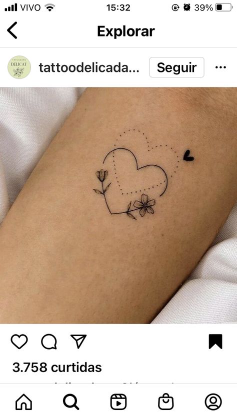 Cute Sister Tattoos For 2, Kid Tattoos For Moms, Family Heart Tattoos, Mum And Daughter Tattoo, Tattoo Sister, Cute Sister Tattoos, Brother And Sister Tattoo Ideas, Sister Tattoo Ideas, Mum Tattoo