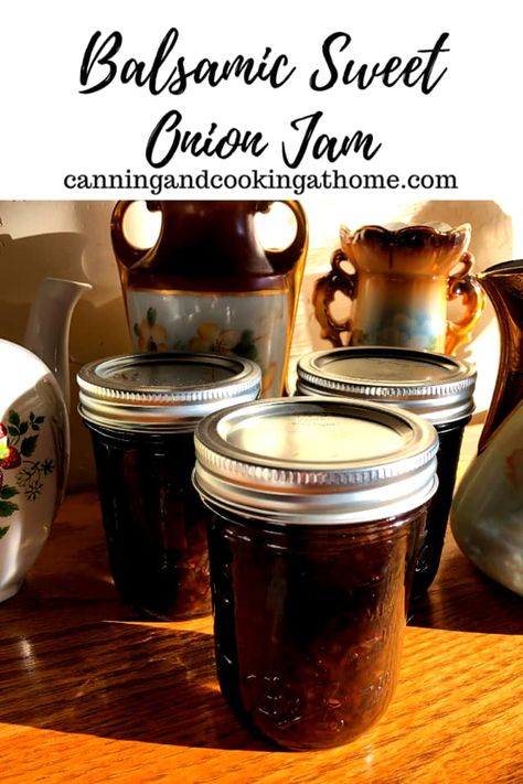 Bacon Onion Jam Recipe For Canning, Jam Recipes Homemade For Canning, Canning Onion Jam, Onion Jam Recipe Canning, Canning Recipes For Gifts, Canning Marmalade, Balsamic Onion Jam Recipe, Canning Onions, Onion Marmelade