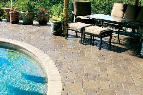 Cobblestone Pool Deck, Pavers Around Pool, Pool Patio Pavers, Cement Pools, Stone Pool Deck, Deck Tiles Patio, Paver Deck, Bluestone Pavers, Pools For Small Yards