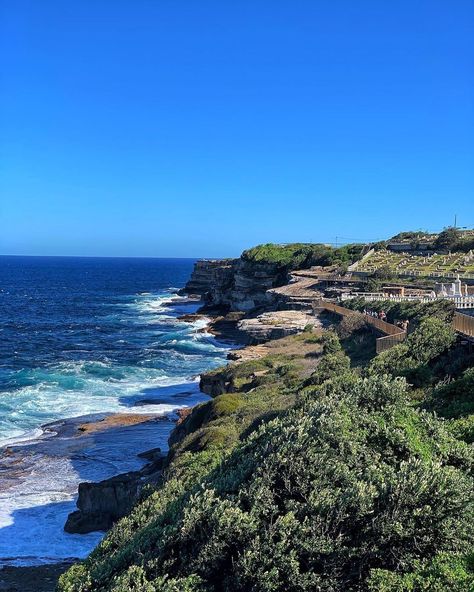 Sydney, Australia on Instagram: “Swap the gym for a change of scenery on the 6km #Bondi to #Coogee coastal walk! 👟🌅 Start at the iconic @icebergsclub and wind your way…” Sydney Australia, The Gym, Sydney, Walking, Australia, Gym, Water, On Instagram, Instagram