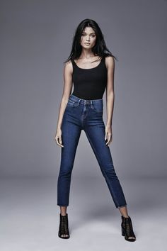 Daniela Braga wears a black tank and high waist jeans, Daniela Braga poses for River Island's spring 2016 denim campaign Denim Campaign, Fashion Fotografie, Mode Editorials, Fashion Model Poses, Campaign Fashion, Model Inspo, Fashion Photography Poses, Model Poses Photography, Foto Poses