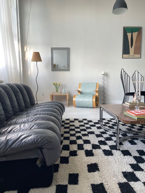 Burl Coffee Table, Checkered Rugs, Checkerboard Rug, Marble Furniture, Checkered Rug, Post Modern, Modern Vibe, Interior Trend, Cool Rooms