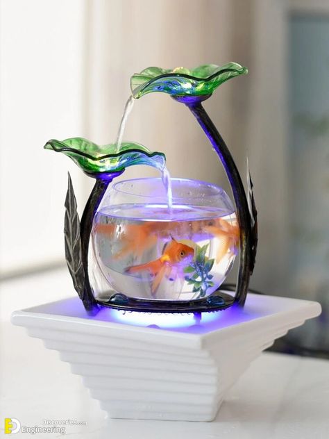 30 Great Water Fountain Designs for Your Home Check more at https://zugnews.com/30-great-water-fountain-designs-for-your-home/ Ceramic Fountain, Fish Tank Wall, Aquarium Mini, Table Fountain, Water Fountain Design, Fountain Ideas, Diy Gazebo, Indoor Water Fountains, Fountain Design