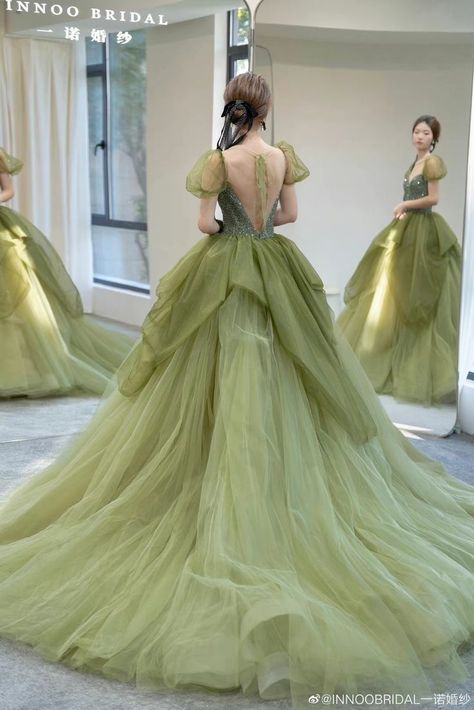 Colorful Princess Dress, Debut Gowns Green, Green Princess Dress Fairytale, Sage Green Ball Gown, Sage Green Quinceanera Dresses, Green Princess Dress, Quince Dresses Green, Debut Gowns, Debut Dresses