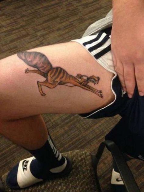 Got Some Time To Kill? Take A Stroll Through The Dumping Grounds! - Funny Gallery Really Bad Tattoos, Fierce Tattoo, Tatuagem Masculina Pequena, Optical Illusion Tattoo, Gaming Tattoo, Gothic Tattoo, Bad Tattoos, Funny Tattoos, Time Tattoos