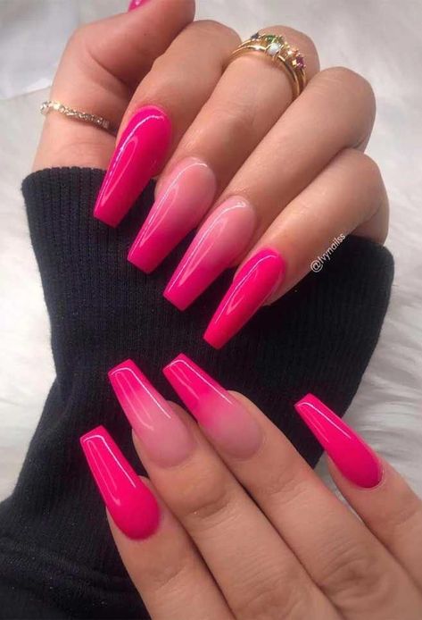 Almond Nail Art, Pink Ombre Nails, Ombre Acrylic Nails, Her Nails, My Boo, Pink Nail Designs, Summer Acrylic Nails, Pink Nail, Nail Designs Glitter