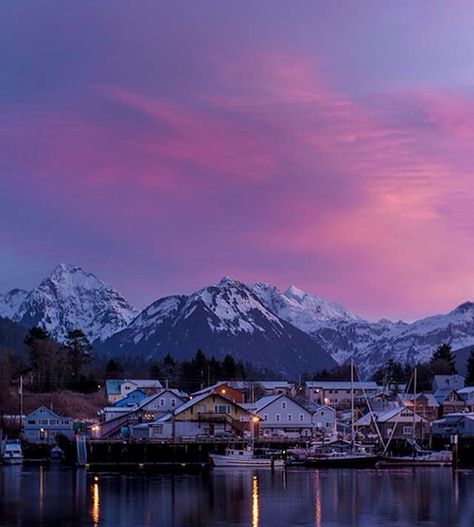 Anchorage Alaska Aesthetic, Alaska Aesthetic Winter, Alaska Aesthetic Summer, Alaska Cities, Alaska Skagway, Alaska Sitka, Alaska Homes, Alaska Aesthetic, Whittier Alaska