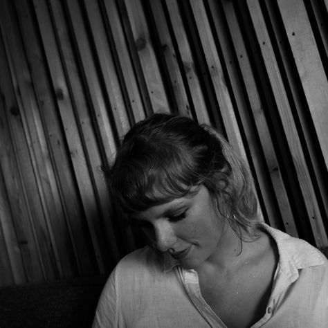 The Long Pond Studio Sessions, Long Pond Studio, Justin Vernon, Mad Women, Bon Iver, All About Taylor Swift, Old Singers, Taylor Swift Album, Taylor Swift Wallpaper