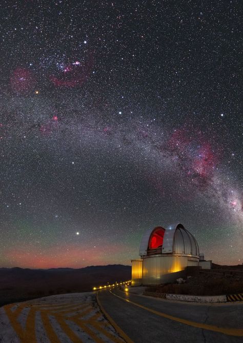 Telescope Observatory, Largest Telescope, Astronomical Observatory, Astronomy Constellations, Space Aesthetic, Chile Travel, Beautiful Skies, Space Photos, Milky Way Galaxy